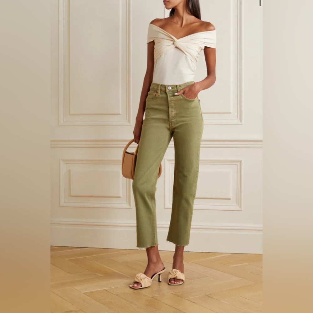 REFORMATION White Cream Ezlynn Off Shoulder Twist Front Stretch Top S - Picture 4 of 4